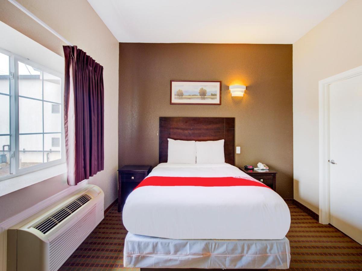 Hotel Dilley Grand Exterior foto