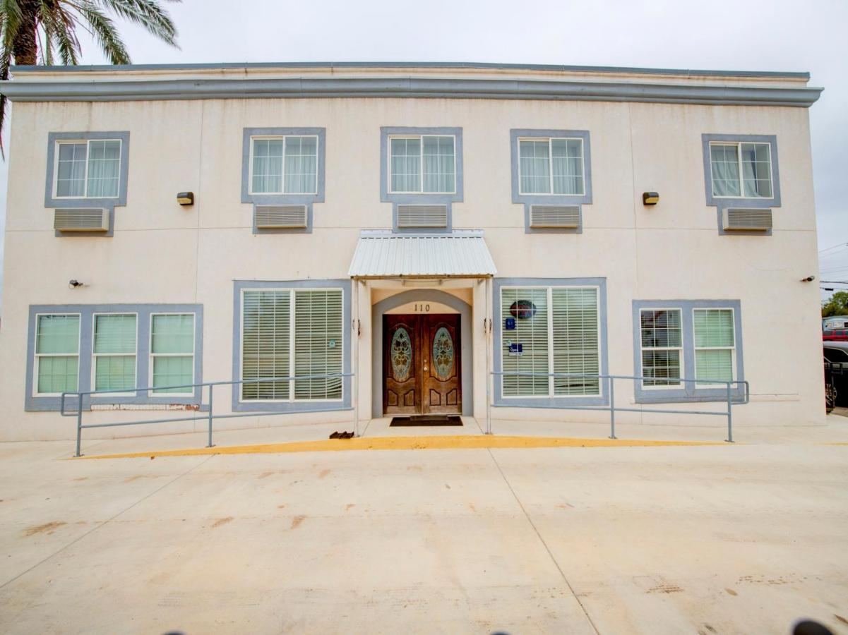 Hotel Dilley Grand Exterior foto
